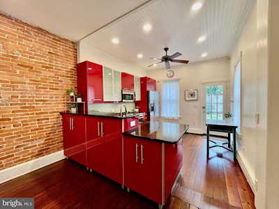 1807 N West St Wilmington, DE 19802