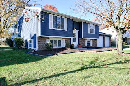 1300 Brownswood Dr Brownsburg, IN 46112