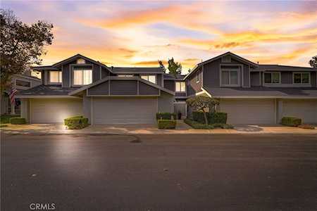 22121 Newbridge Dr #7 Lake Forest, CA 92630