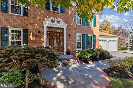 6201 Stonehunt Place Clifton, VA 20124