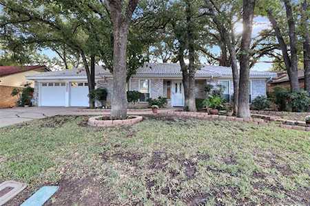 4205 E Pleasant Forest Street Arlington, TX 76015