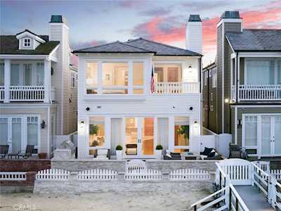 423 E Edgewater Ave Newport Beach, CA 92661