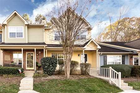 9343 Four Mile Creek Rd Charlotte, NC 28277