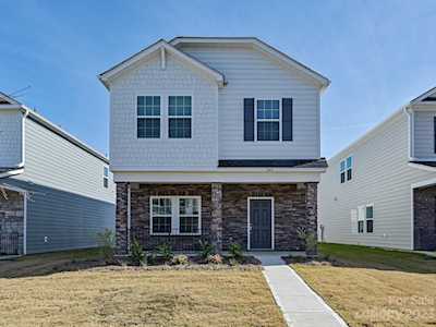 246 Cedar Knoll Circle Pineville, NC 28134