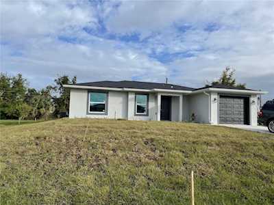 448 Glengary CIRCLE Punta Gorda, FL 33982