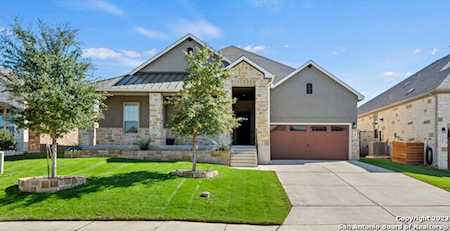 242 Sigel Ave New Braunfels, TX 78132