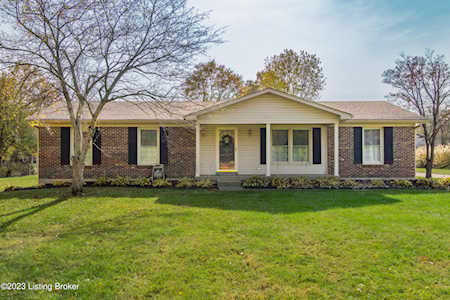 8502 E Brookside Dr Pewee Valley, KY 40056