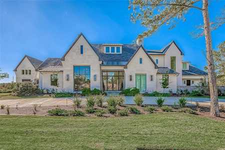 40 Willowcreek Ranch Rd Tomball, TX 77377