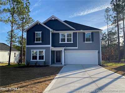 373 Desert Orchid Circle Raeford, NC 28376