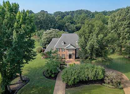 9581 S Fox Hill Cir Germantown, TN 38139