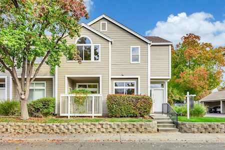 3035 Woods Circle Davis, CA 95616