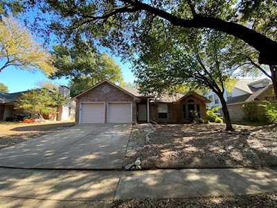 7504 Bear Lake Drive Fort Worth, TX 76137