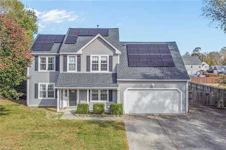202 Cantor St Suffolk, VA 23434