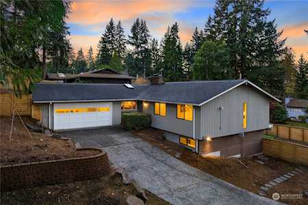 16183 SE 42nd St Bellevue, WA 98006