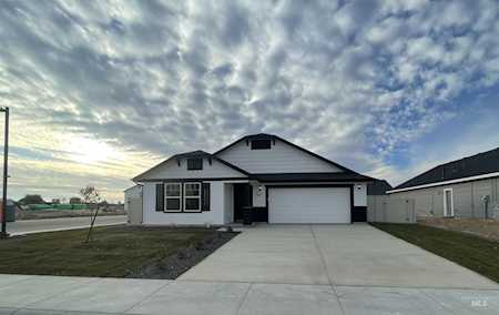 17601 Barefoot Ridge Way Nampa, ID 83687