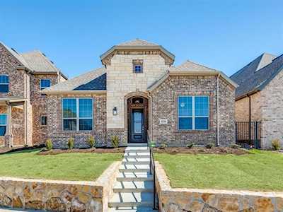 5520 Traveller Drive North Richland Hills, TX 76180