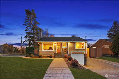 1303 NW 100th St Seattle, WA 98177