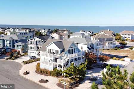 513 E Cape Shores Dr Lewes, DE 19958