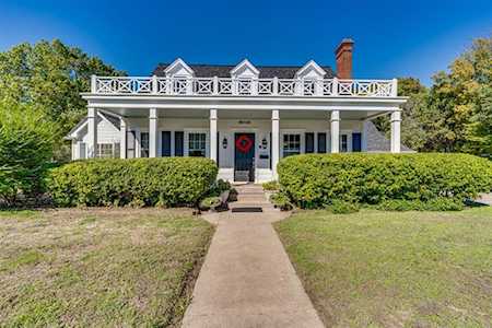311 Olive Street Waxahachie, TX 75165