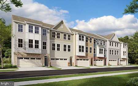9560 Rutherglen Place Waldorf, MD 20601