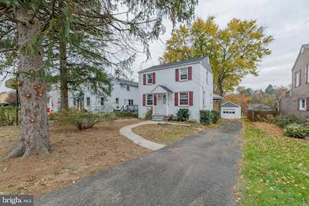 110 Hollywood Ave Eagleville, PA 19403