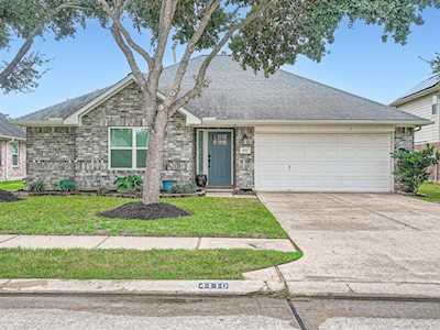 4110 Tawakon Dr Pearland, TX 77584