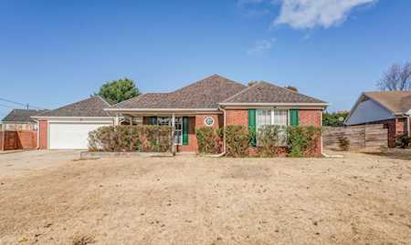 738 Bloomington Dr Brighton, TN 38011