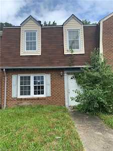 5665 Rivermill Circle Portsmouth, VA 23703