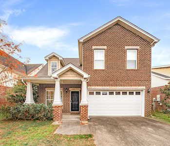 7033 Bridgeport Dr Nashville, TN 37221