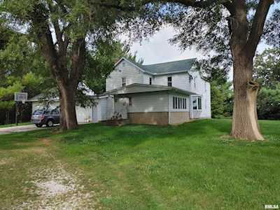 1147 E Guth Rd Washington, IL 61571
