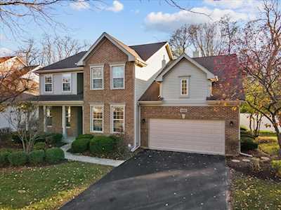 3635 Deville Ln St. Charles, IL 60175