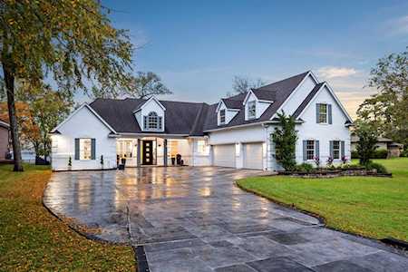 9505 Escondido Dr Willis, TX 77318