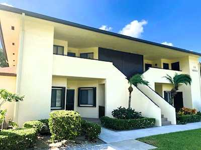 6303 SE Williamsburg Drive #101 Hobe Sound, FL 33455
