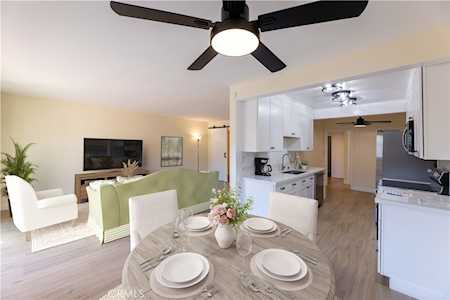 5950 Buckingham Pkwy #512 Culver City, CA 90230