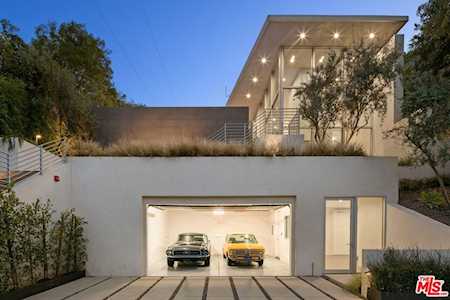 926 Centinela Ave Santa Monica, CA 90403