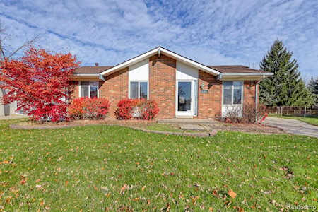44806 Whitman Ave Canton Twp, MI 48187