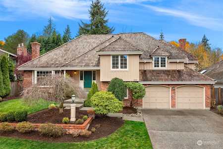 4541 157th Ave SE Bellevue, WA 98006