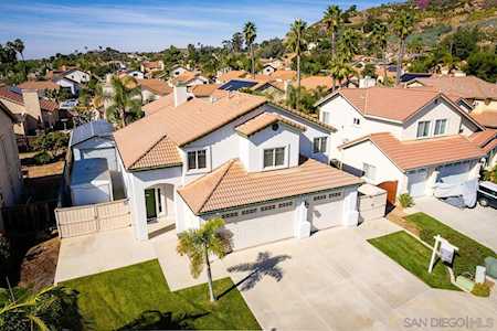585 Dimaio Way Escondido, CA 92027