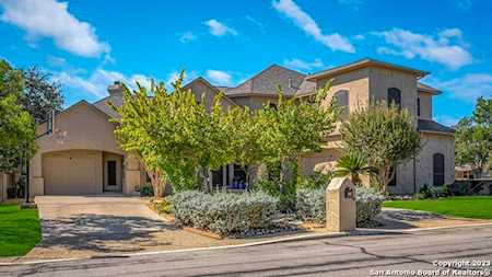 1003 Thrush Ridge San Antonio, TX 78248