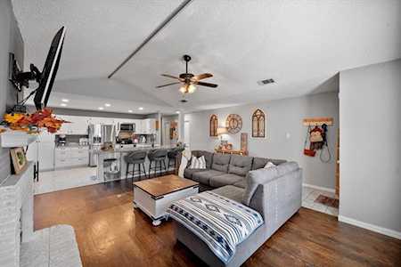 1204 Hidden Creek Drive Mansfield, TX 76063