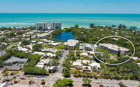 225 Hourglass WAY #307 Sarasota, FL 34242