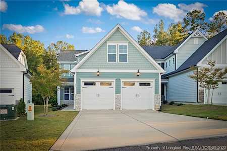 24 Spruce Hollow Circle Spring Lake, NC 28390