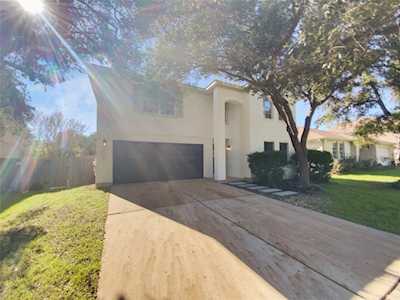 5611 Magee BND Austin, TX 78749