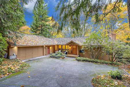 4937 145th Ave SE Bellevue, WA 98006