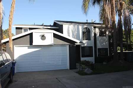 215-217 Richardson Ave El Cajon, CA 92020