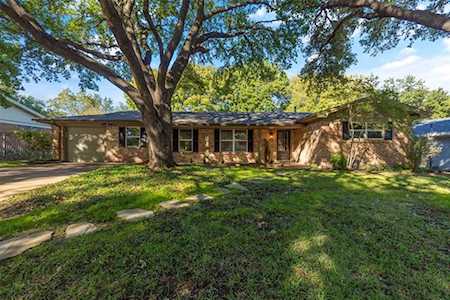 4112 Selkirk Drive W Fort Worth, TX 76109