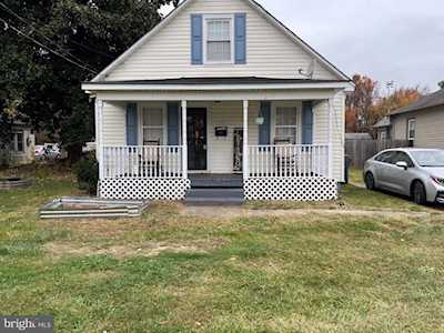 65 Chatham Heights Rd Fredericksburg, VA 22405