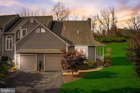 320 S Village Ln S Chadds Ford, PA 19317