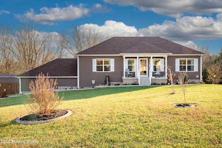 106 Cherokee Ct Taylorsville, KY 40071