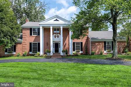 14 Brandon Rd Lawrence Township, NJ 08648